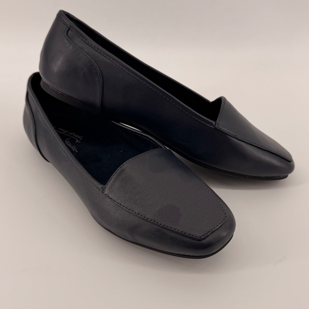 Easy Street Flats Womens 8W Navy Blue Marlow Comfort Wave Square Toe Loafers